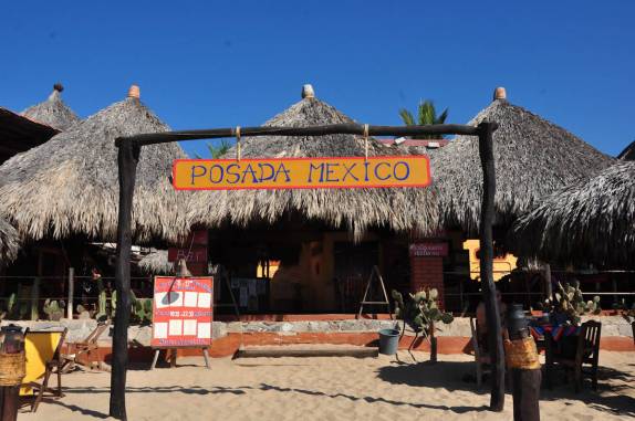 Nossa deliciosa pousada em Zipolite, no litoral Pacífico do México